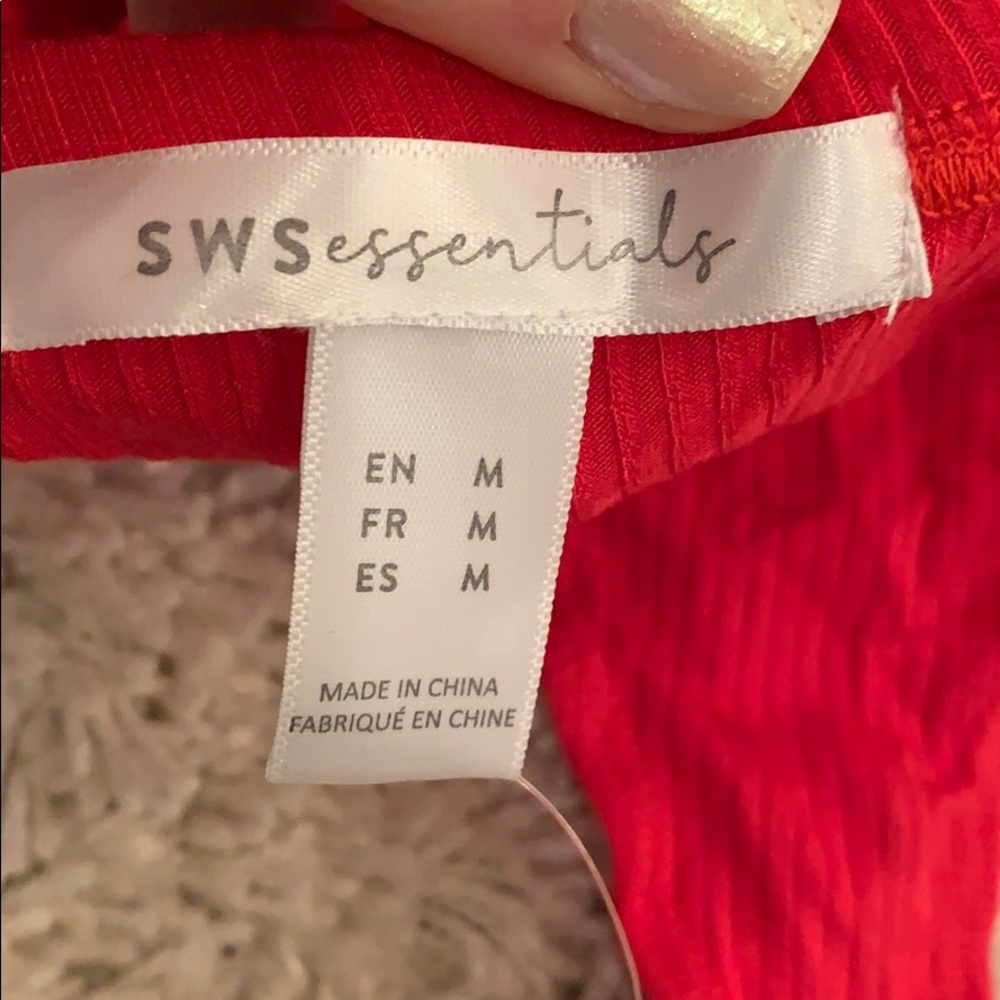Red bodysuit - Picture 3 of 4